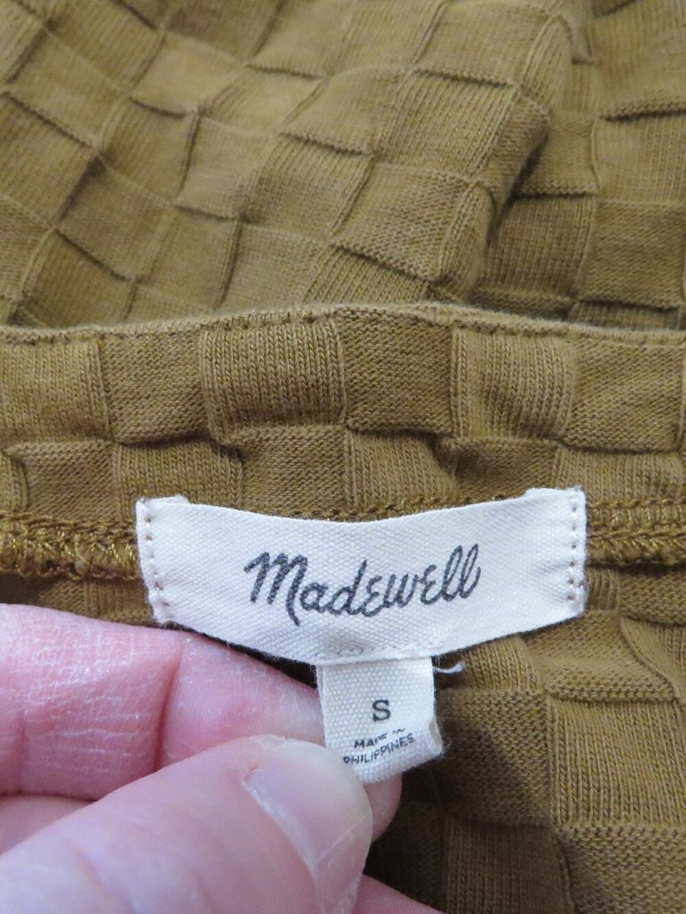 MADEWELL V-Neck Cardigan in Checkerboard Jacquard in Sepia Small Granola Girl - Picture 13 of 13